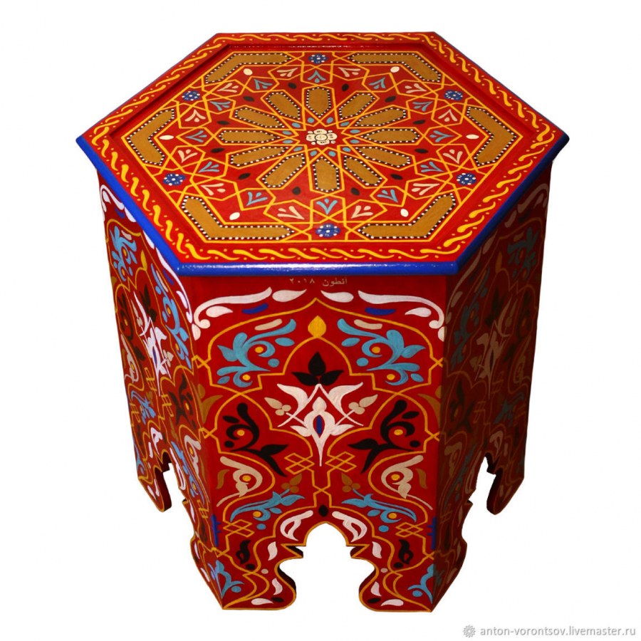 Комод в марокканском стиле