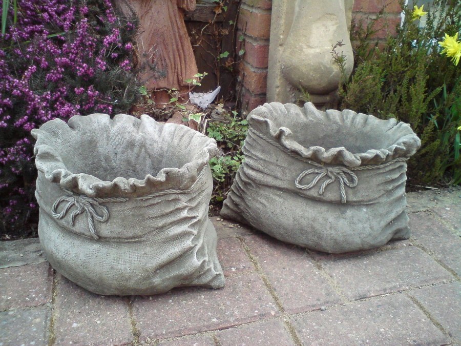 Декорации из цемента