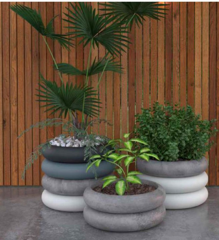 Клумбы из бетона