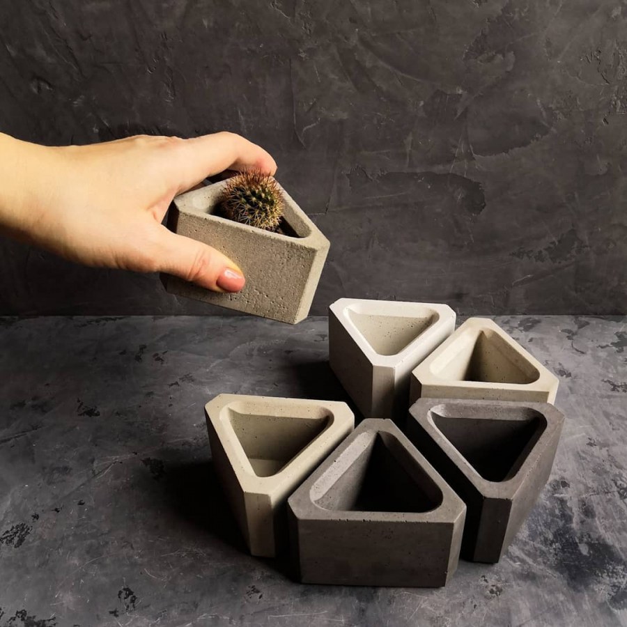 Кашпо из бетона