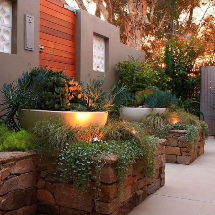 Интерьер участка