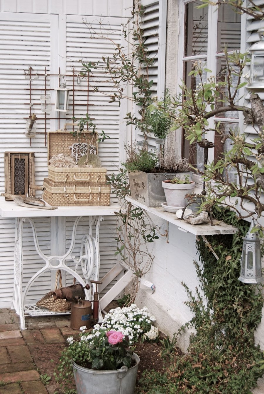 Декор сада в стиле Прованс