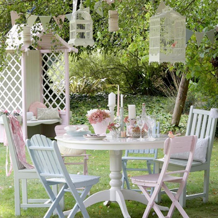 Сад в стиле шебби Шик