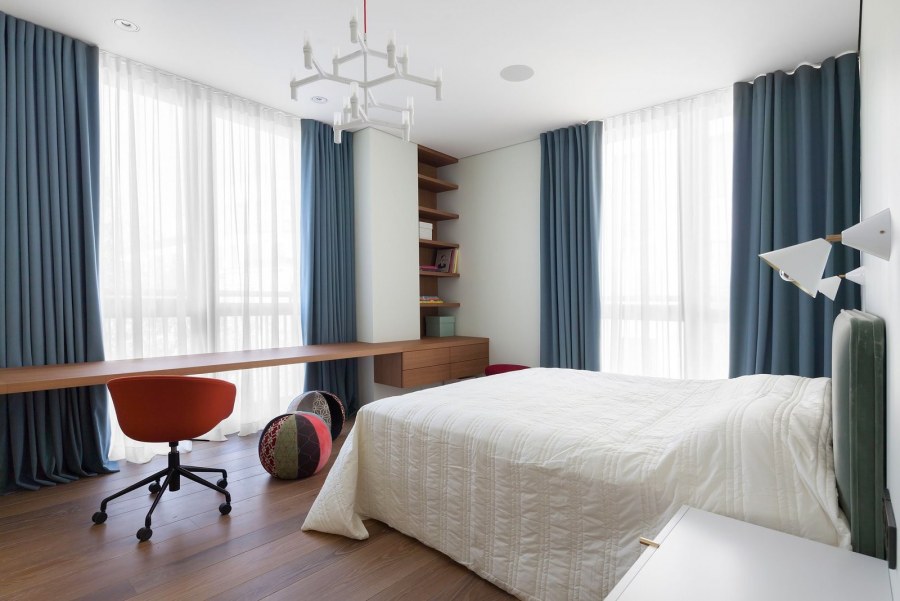 Wood Floor Screen Cabinets +Living Room