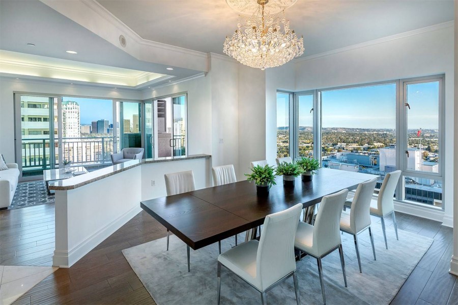 Смесь скандинавского стиля и средиземноморского