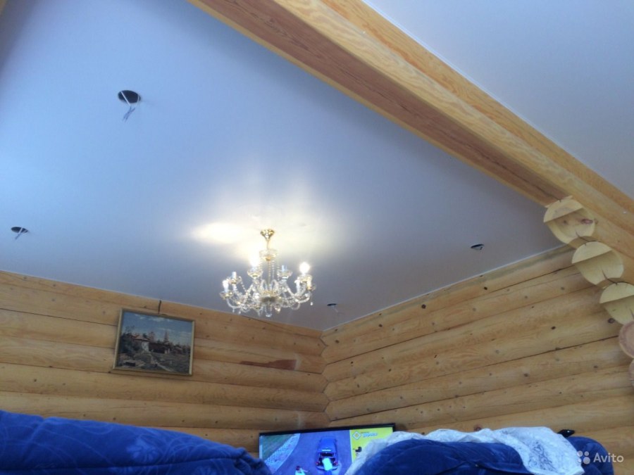 Оштукатуренный потолок в Старом доме