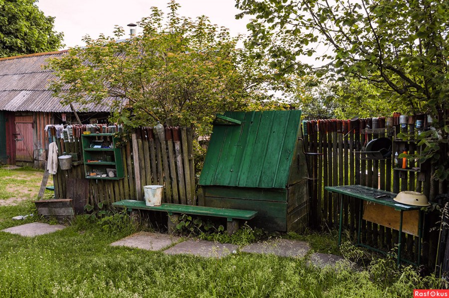 Красочное Марийское подворье