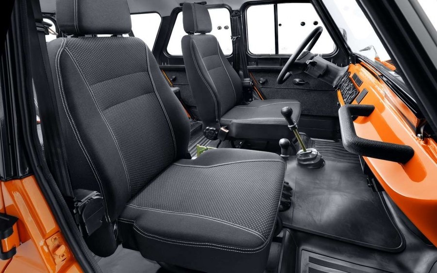 UAZ Hunter салон