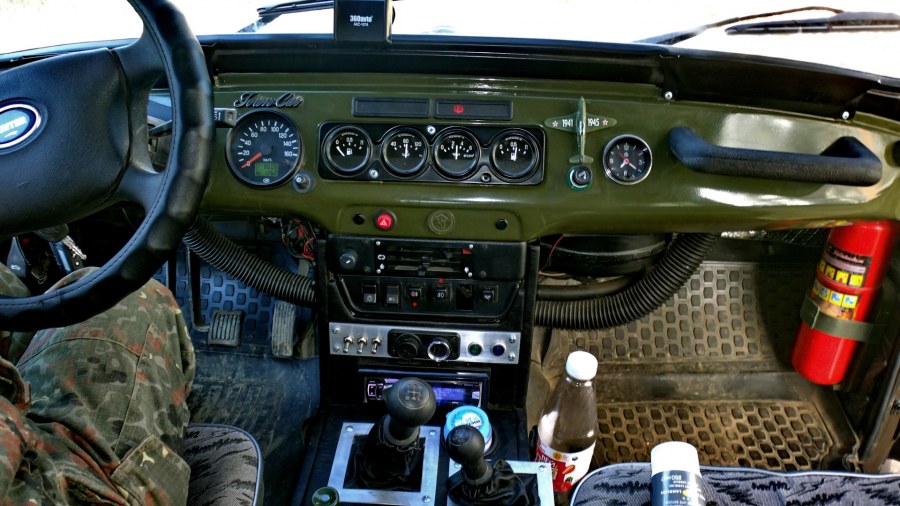 Спальник в УАЗ 3151