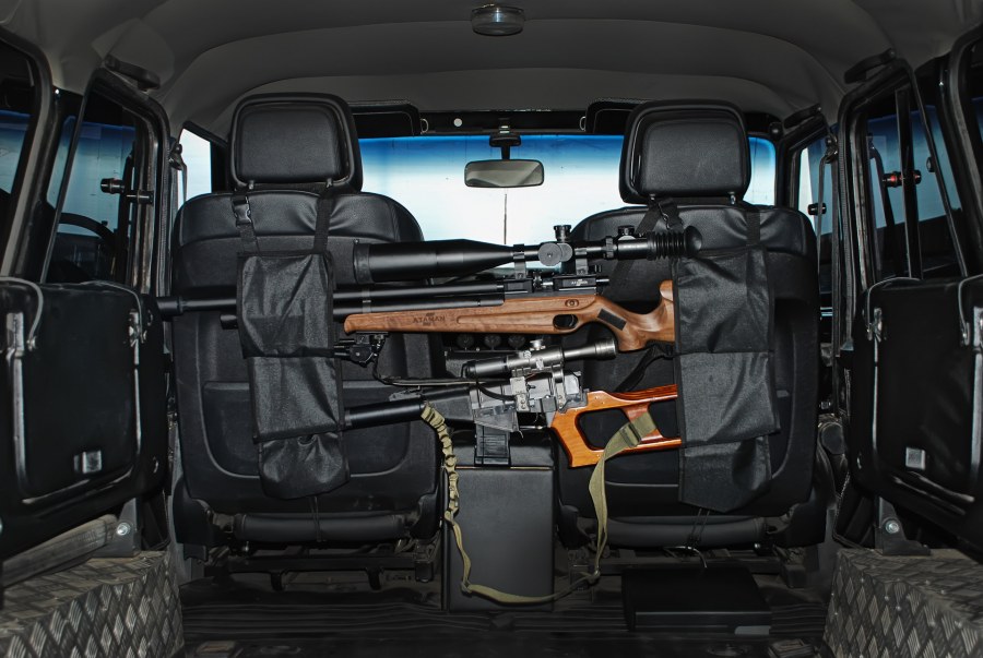 УАЗ Хантер задний ряд