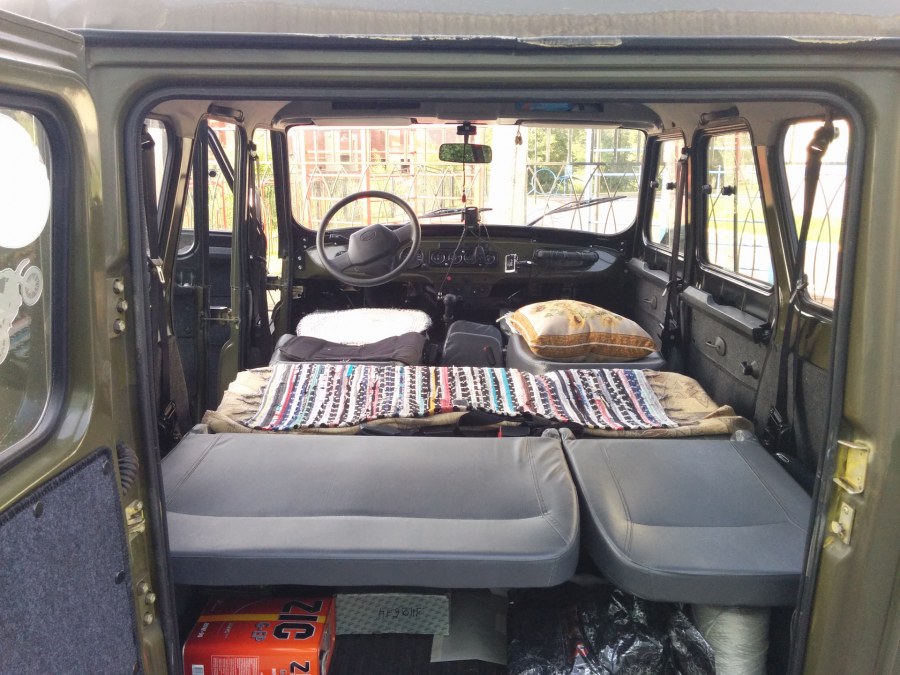 Панель УАЗ Hunter 2005