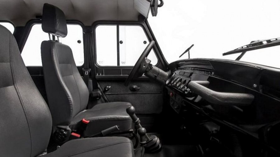 УАЗ Хантер 2017 салон