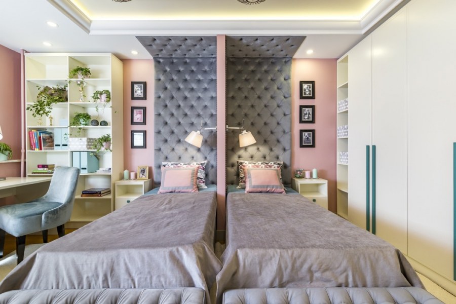 Интерьер спальни для 2 девочек