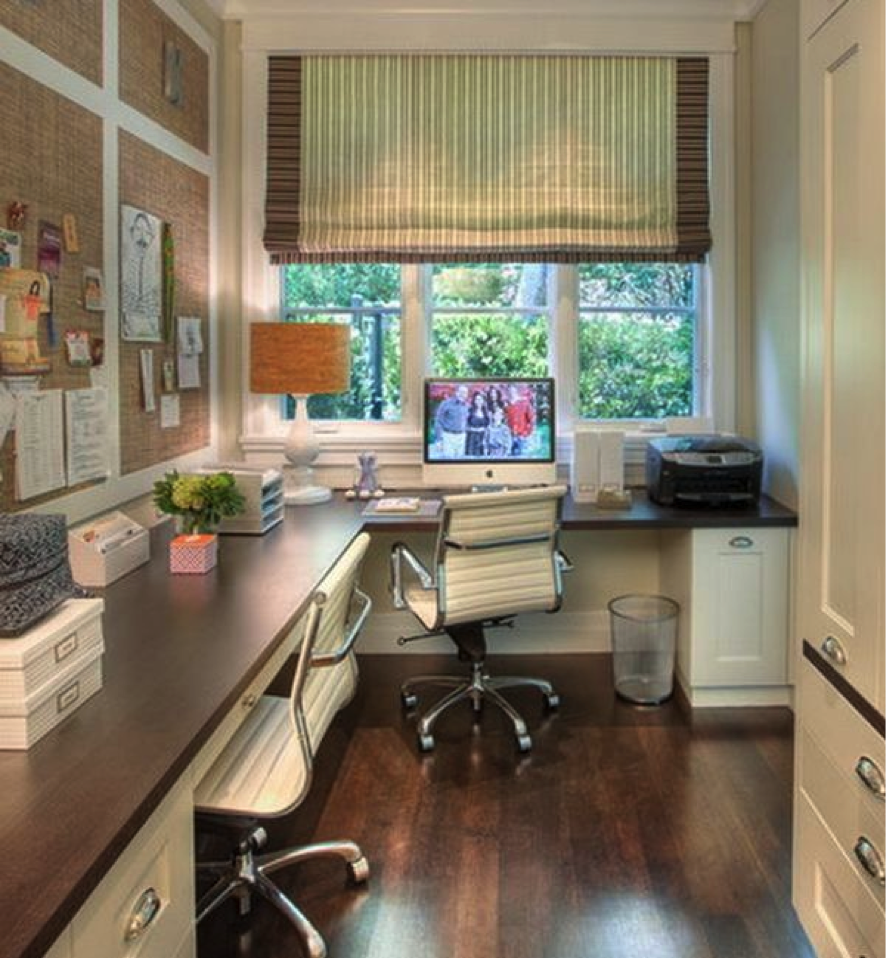 Рабочее место в эркере