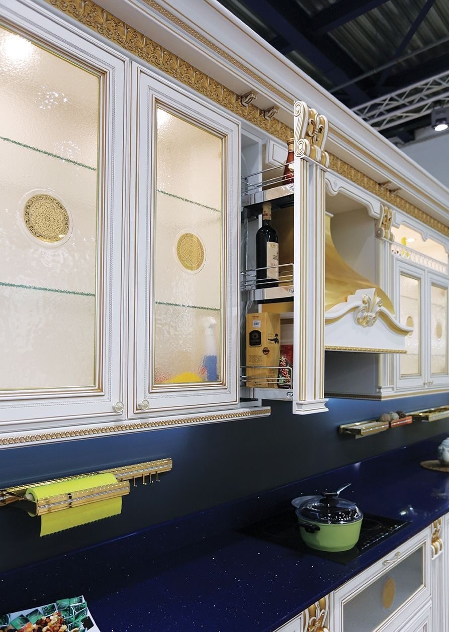 Кухня Лукреция Золотая Маркес