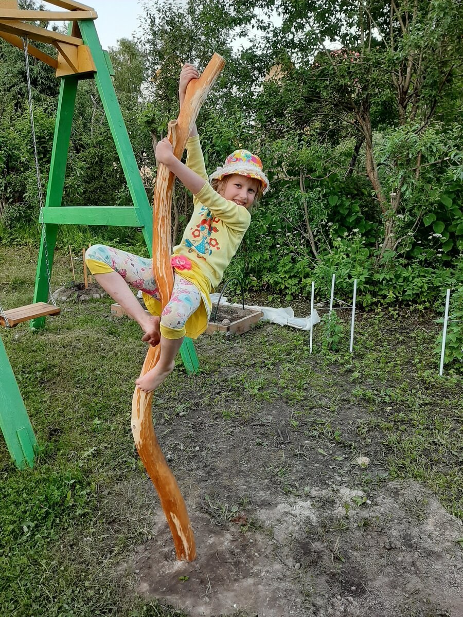 Чтобы ребенок лазил