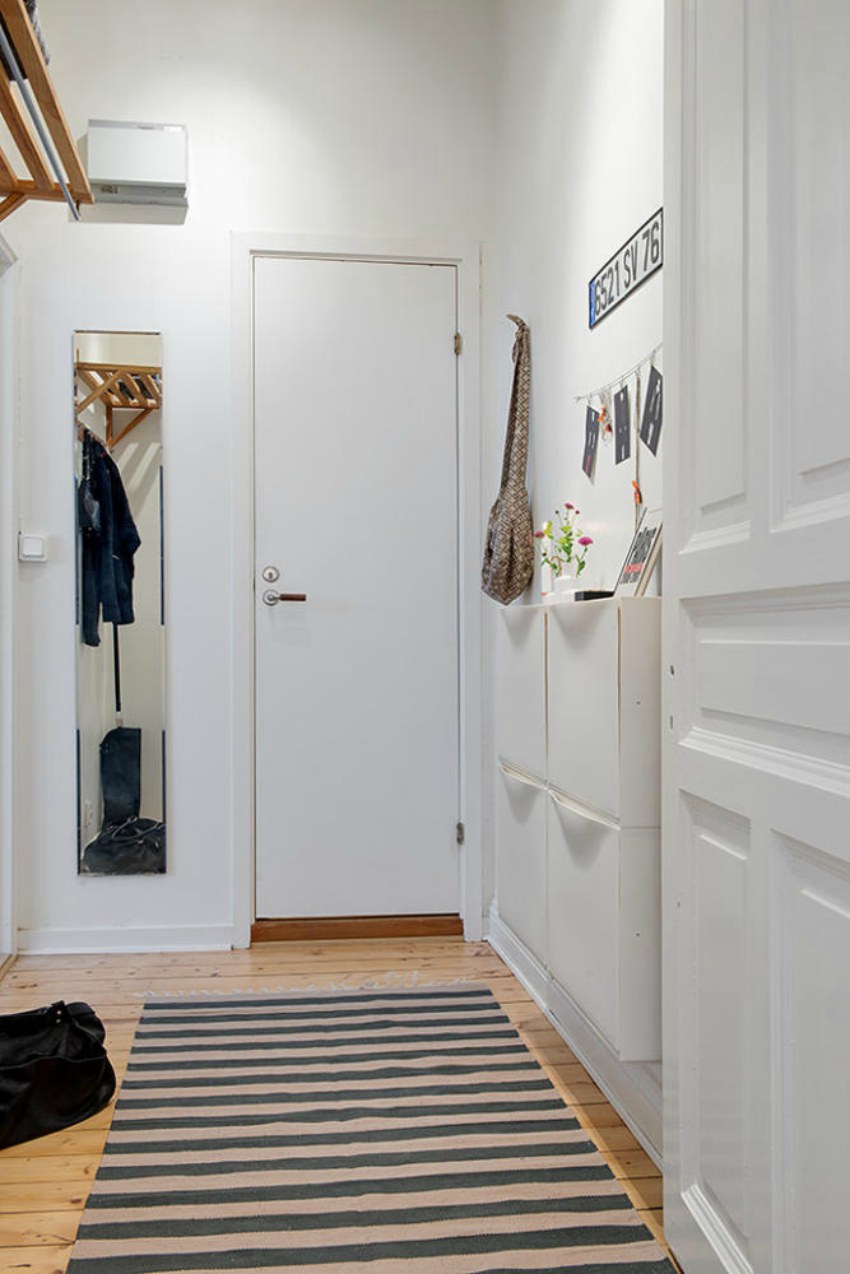 Маленькая прихожая в скандинавском стиле