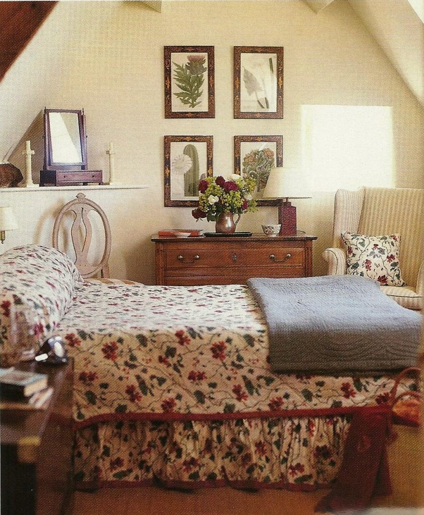 Уютная комната в стиле Кантри