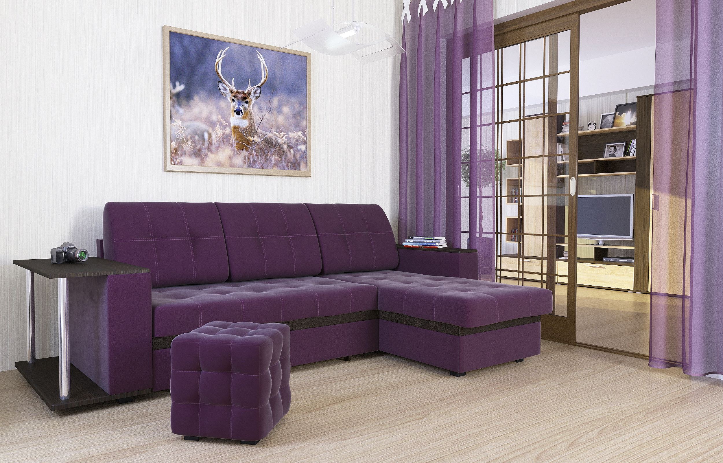 баклажановый диван в интерьере