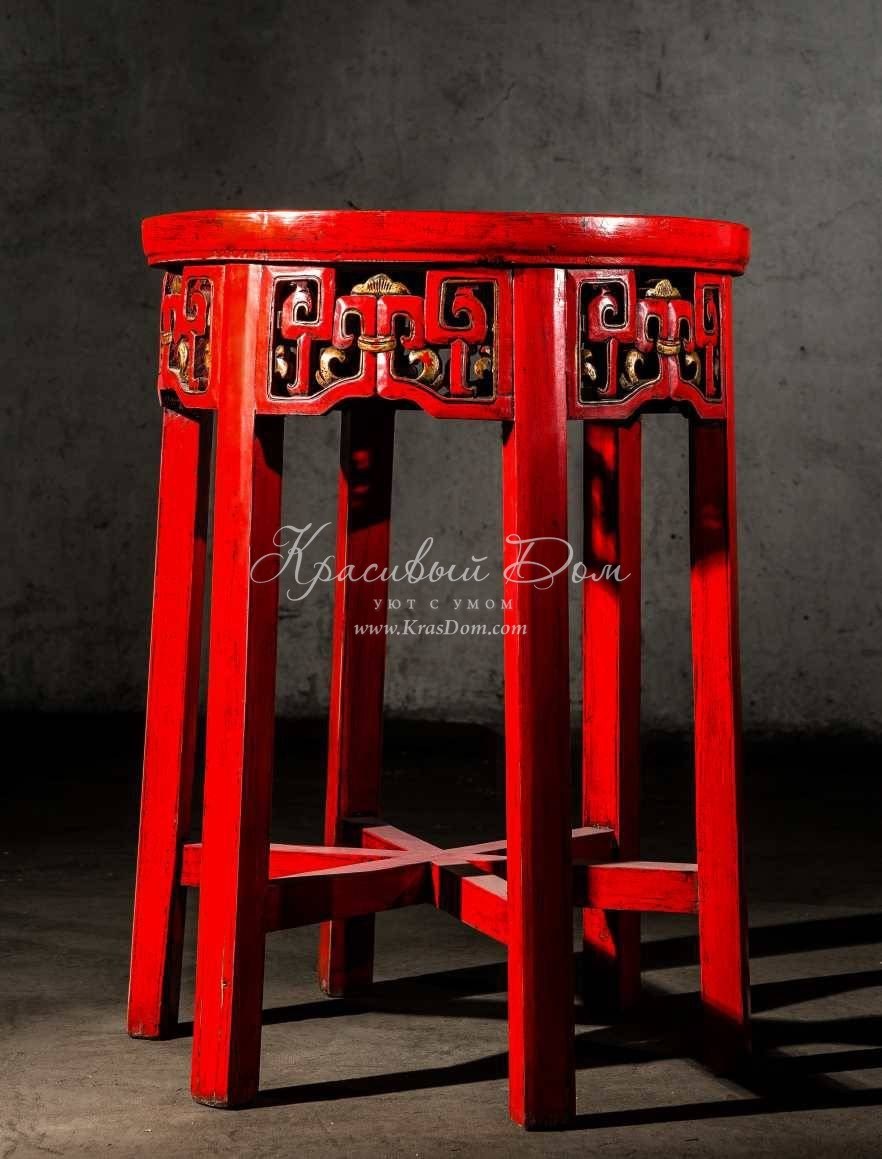 Столик в китайском стиле