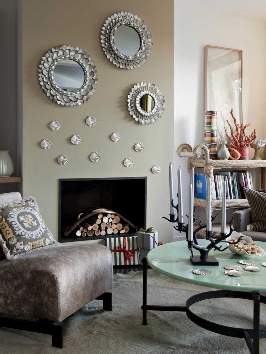 Декор стен тарелками в интерьере