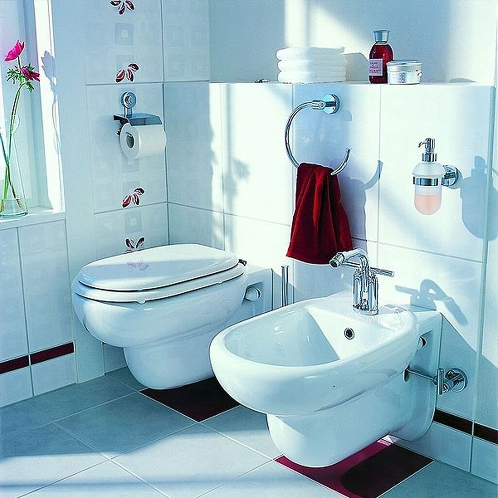 Ванной комнаты распродажа. Сантехника для ванной. Сантехника для ванной и туалета. Ванная комната сантехника. Аксессуары для ванной комнаты.