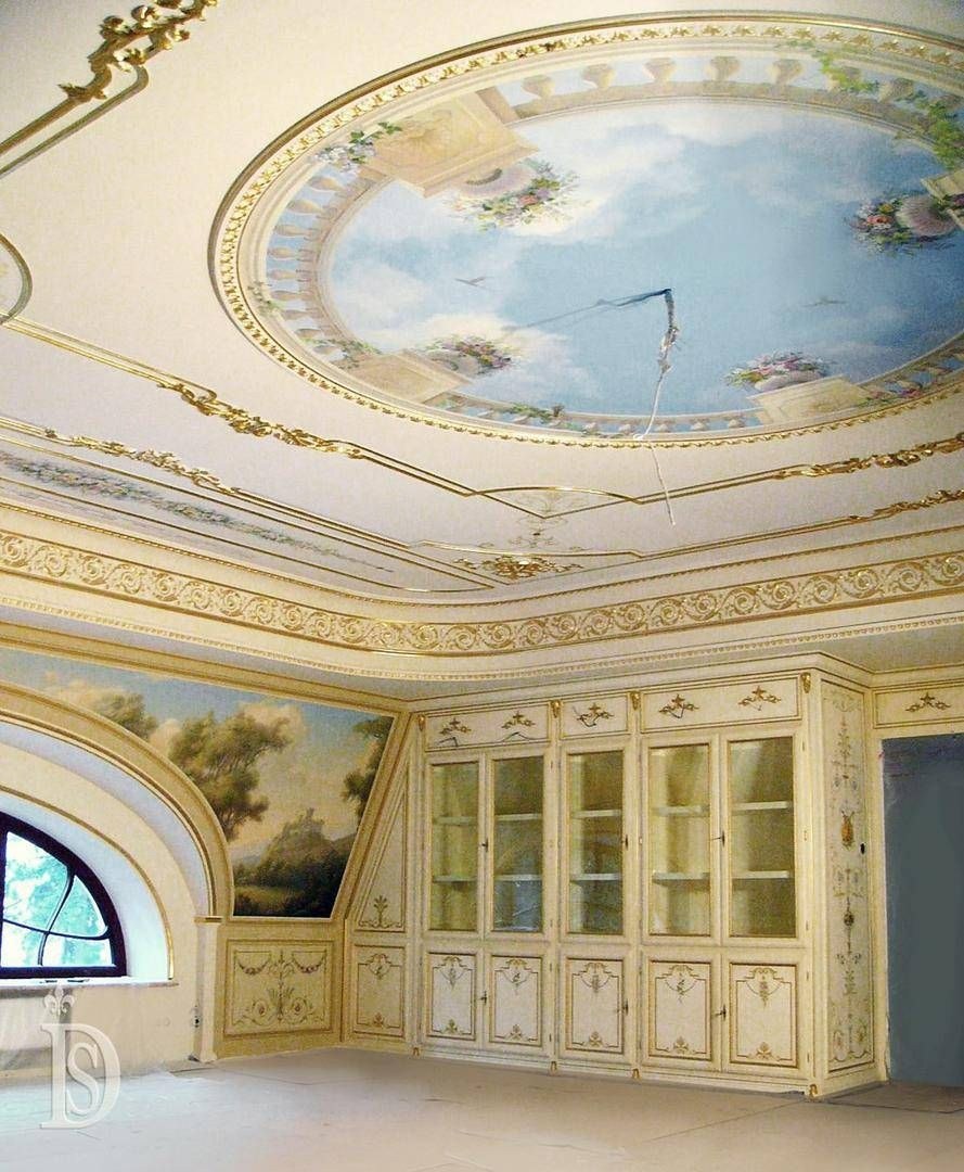 Лепнина на потолке