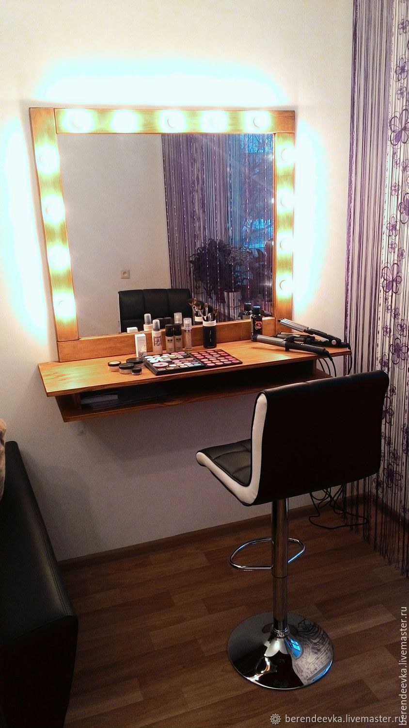 Столик гримерный с зеркалом (2 ящика, зеркало 1000х650)