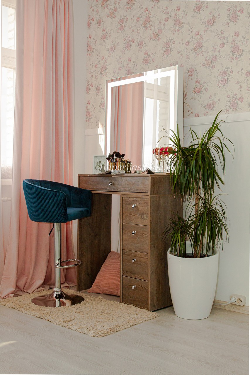 Зеркало гримерное Бриджит 600 800 Континент