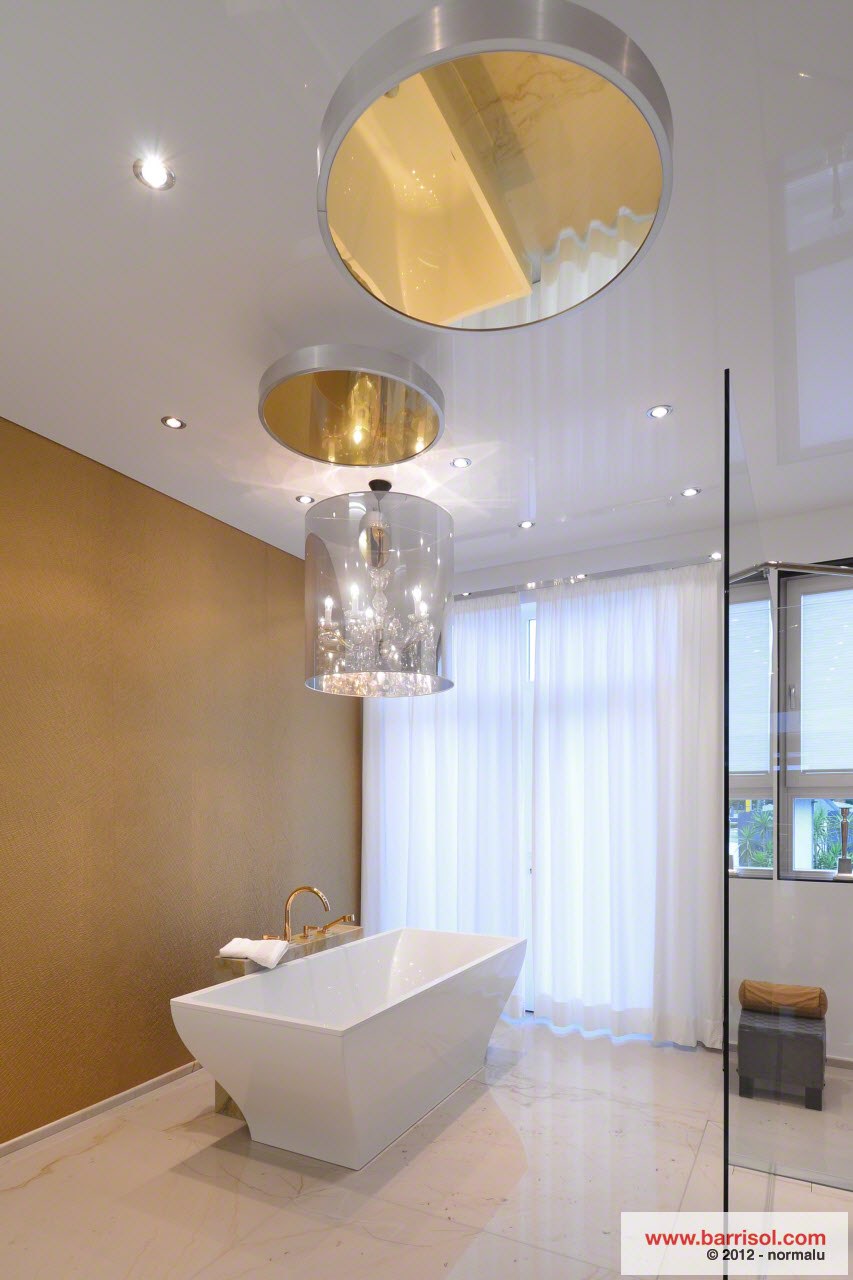 Зеркальный потолок