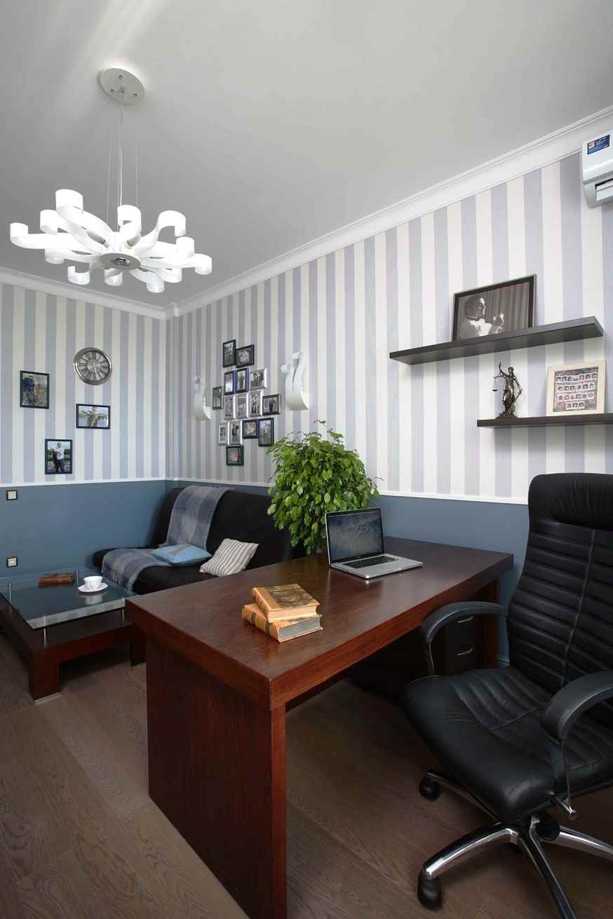 Зона отдыха в кабинете