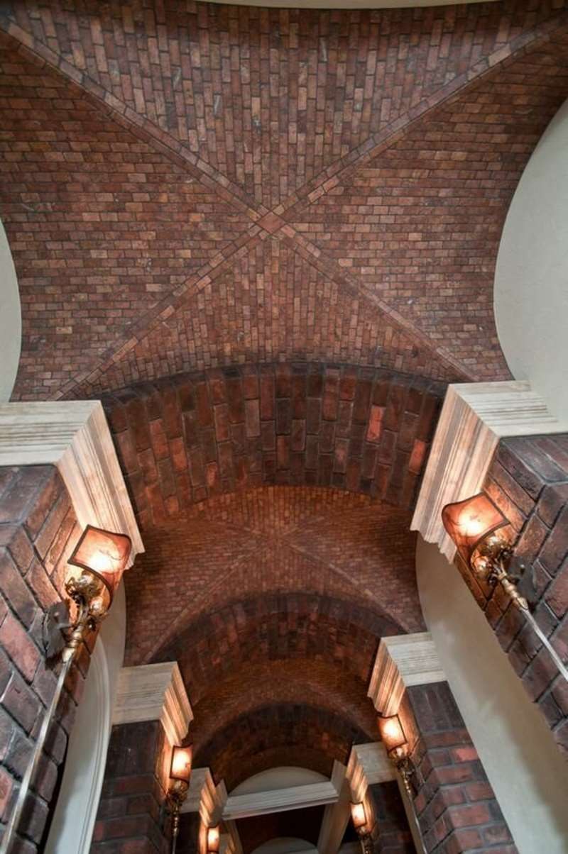 Кирпичные арочные сводчатые перекрытия