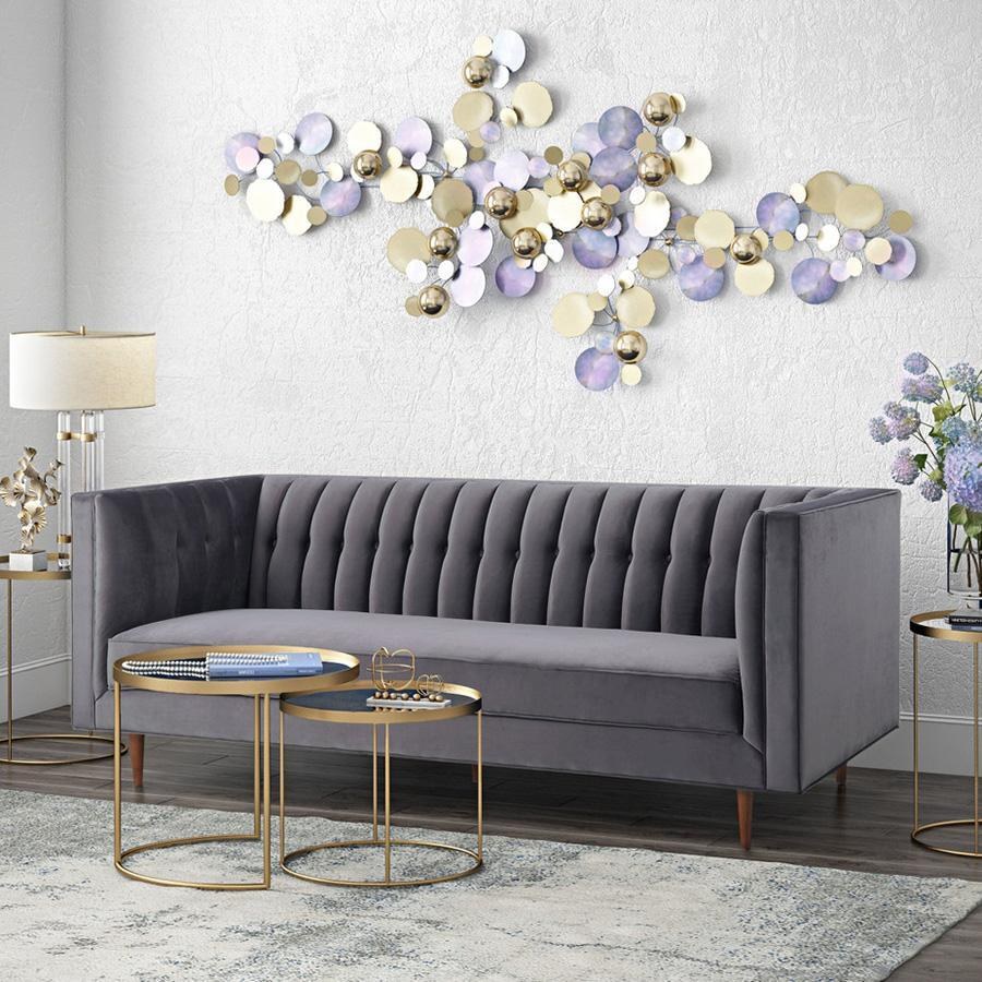 Желтая мягкая мебель в интерьере гостиной