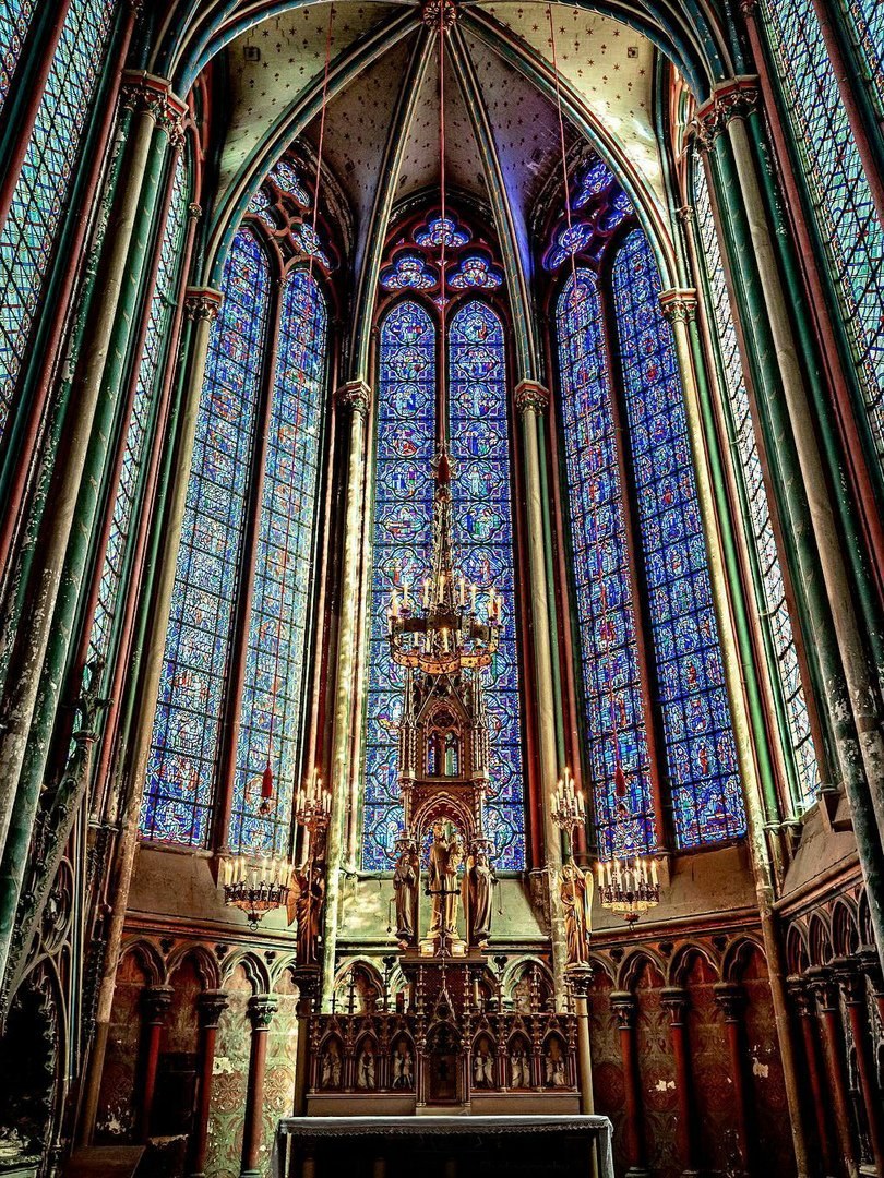 Шартрский собор интерьер