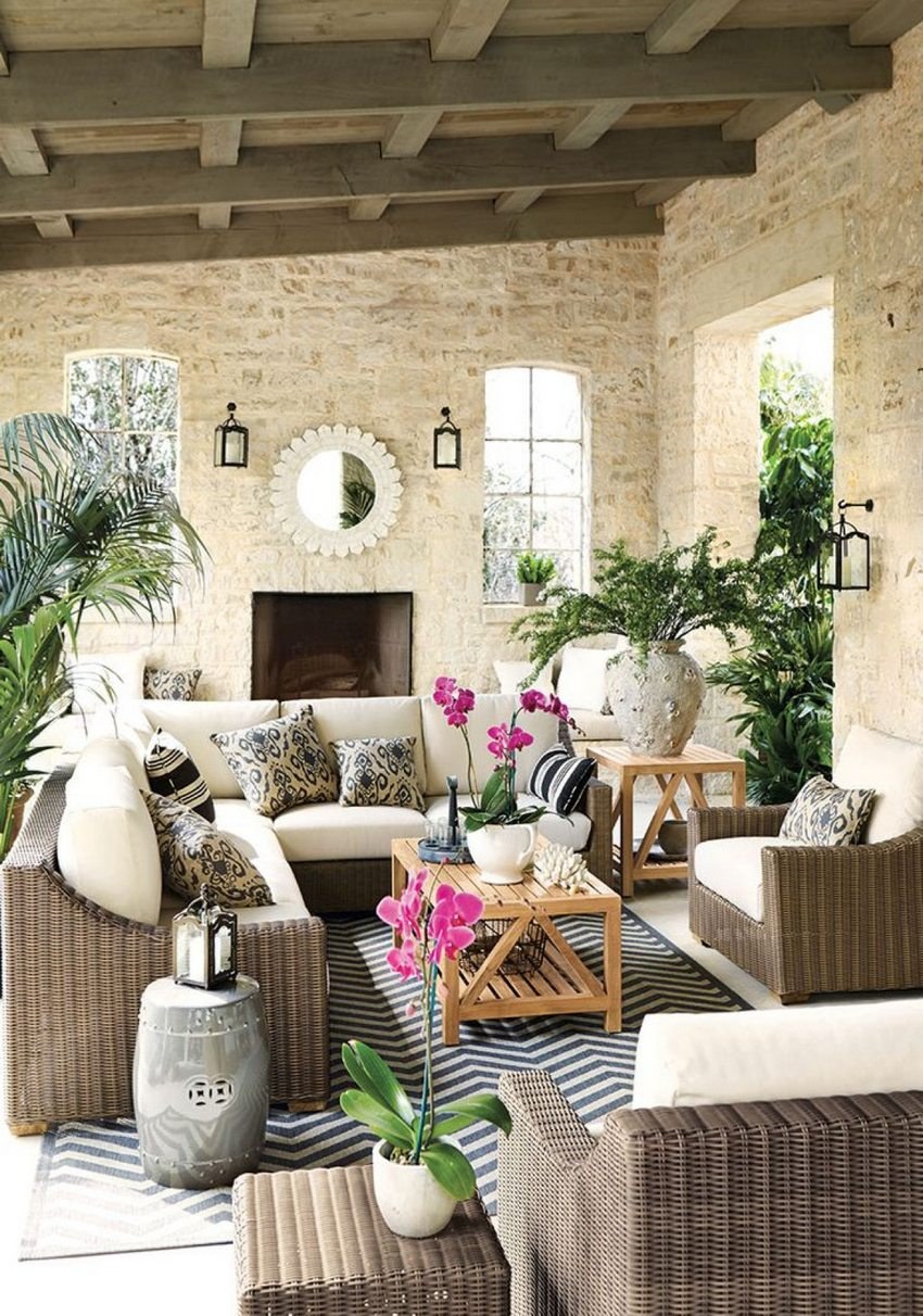 Веранда в средиземноморском стиле