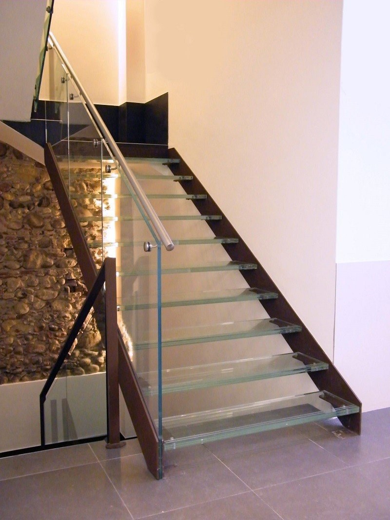 Прозрачная лестница