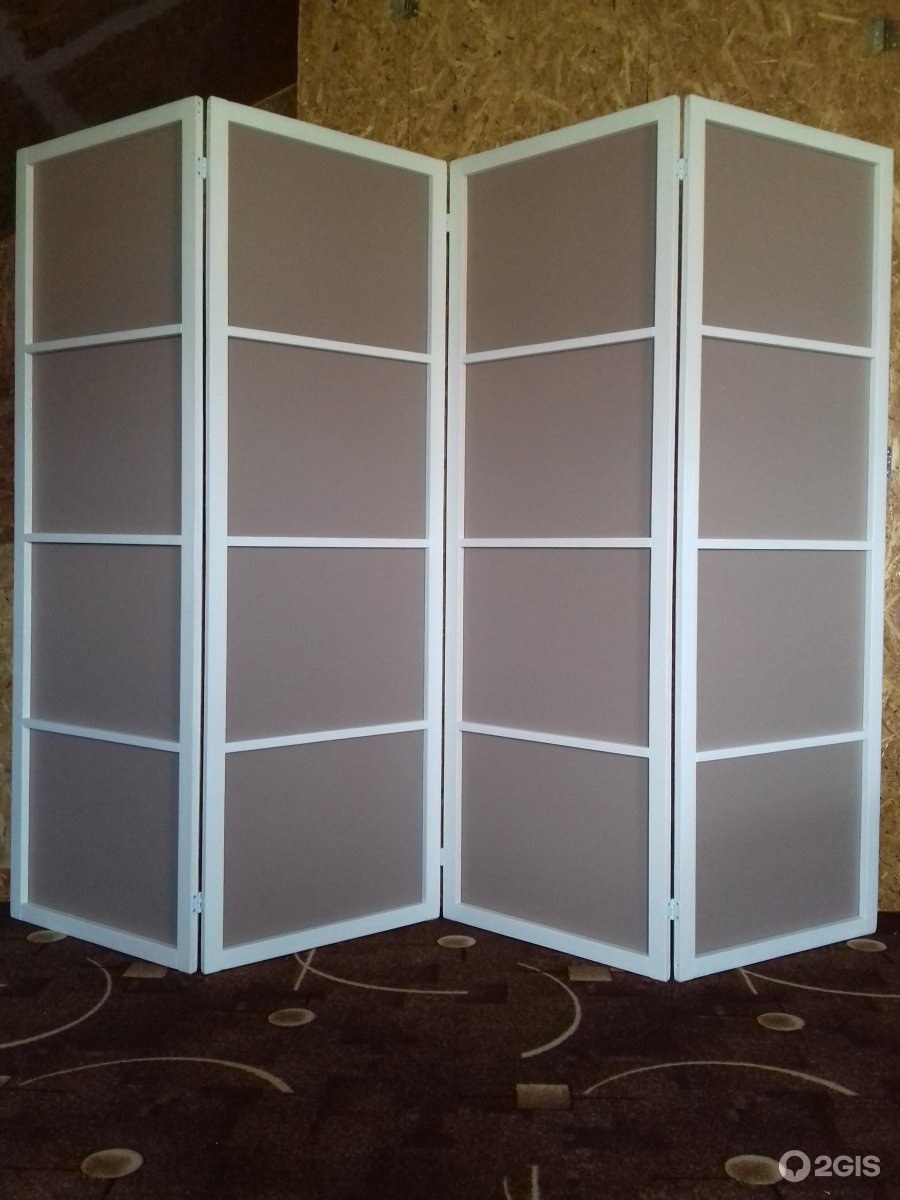 Реечная дверь в гардеробную