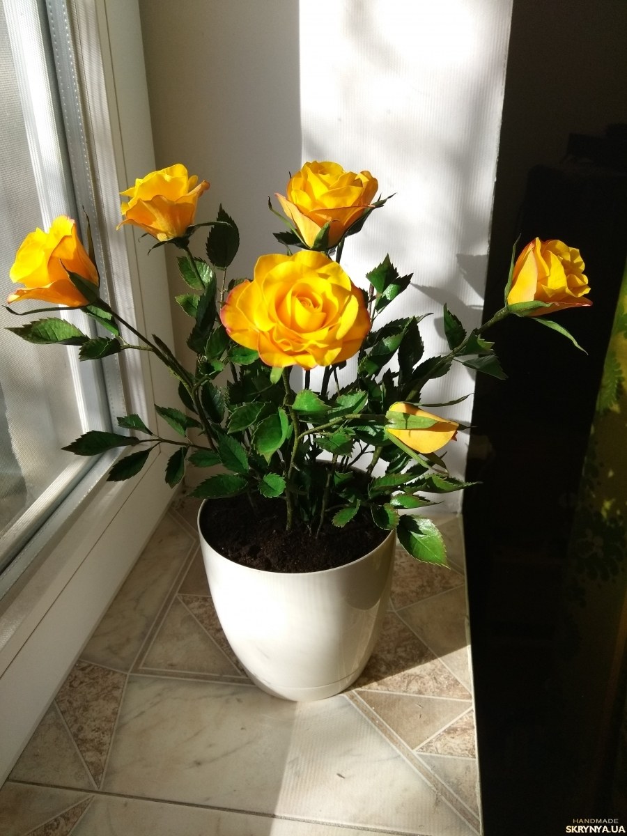 Интерьерная роза на пол