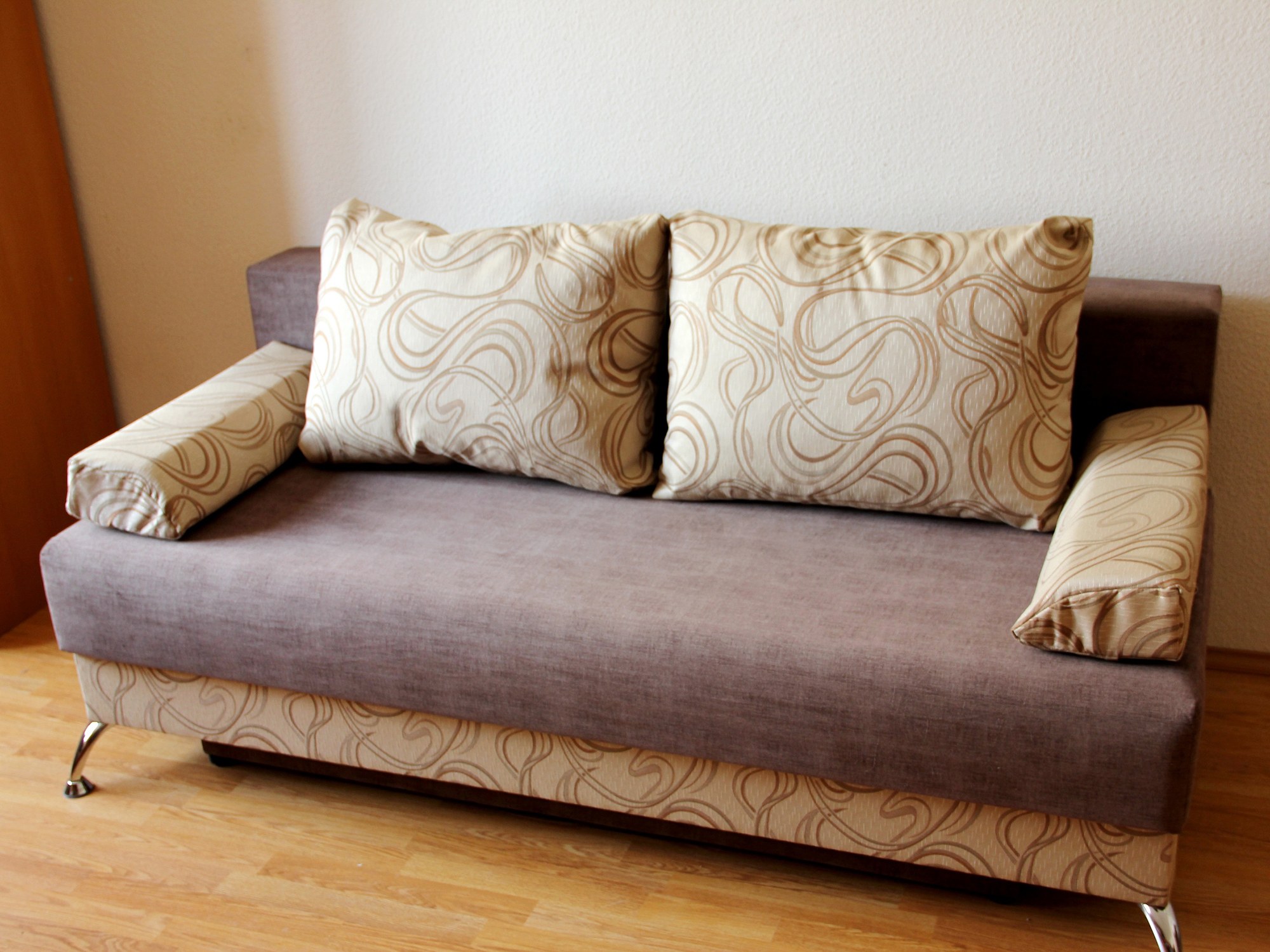 диван еврокнижка с подушками