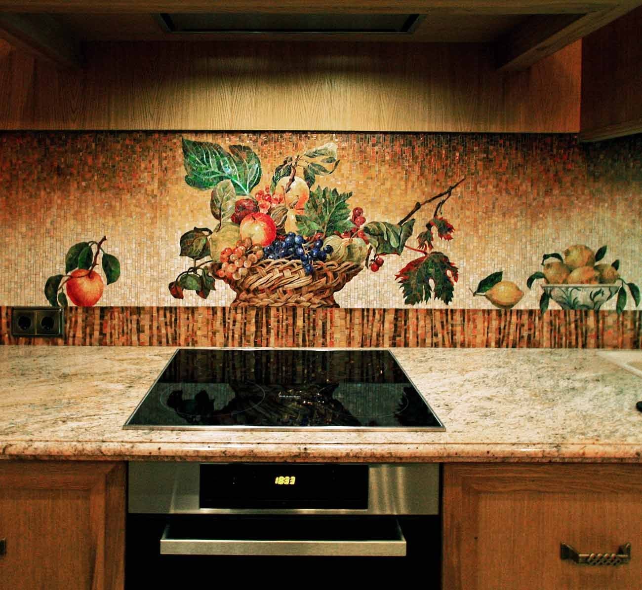 Чем отделать фартук. Панно для кухонного фартука. Фартук для кухни на стену. Мозаика для кухни на стену. Мозаичное панно на кухню.