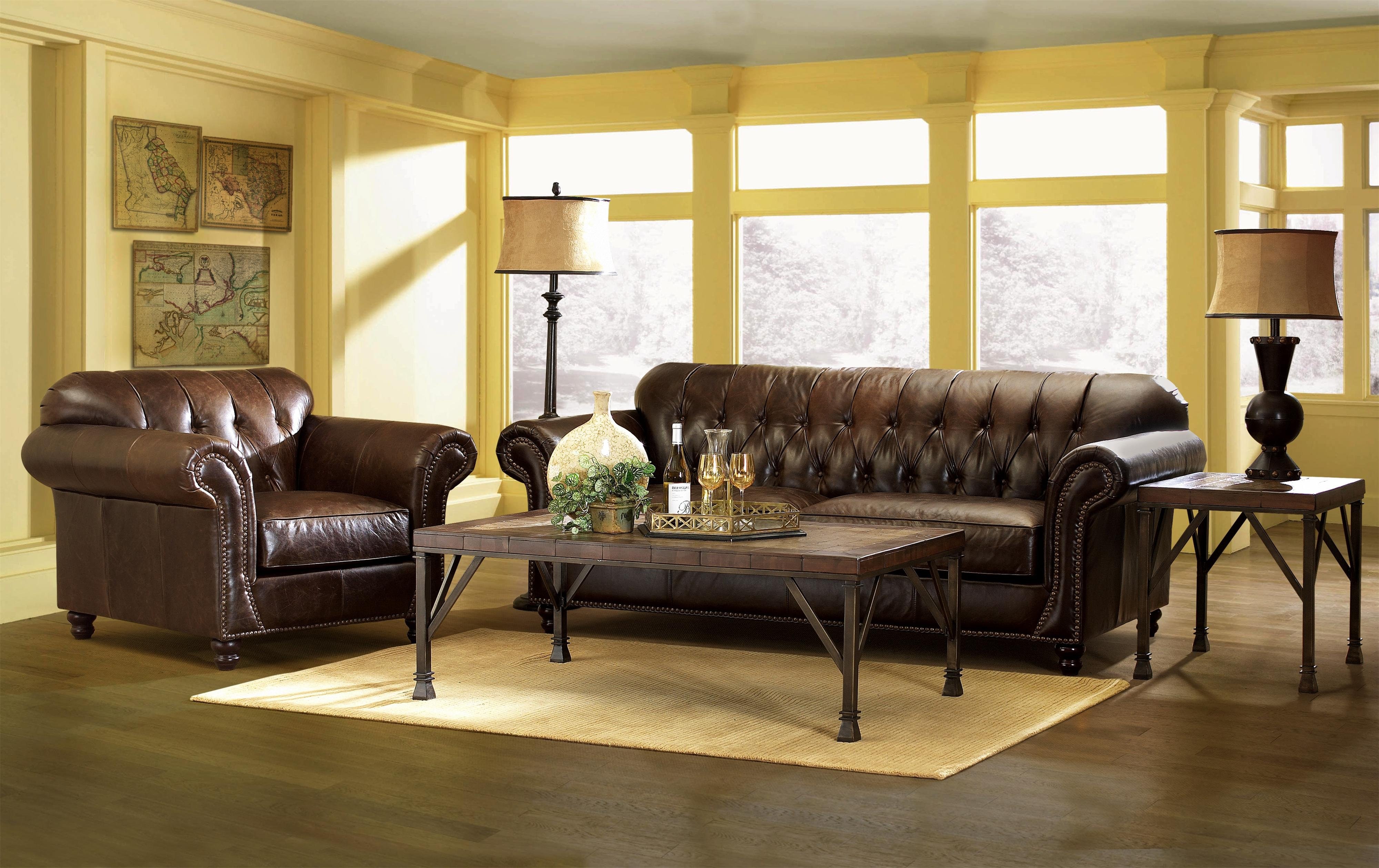 Диван шоколад. Диван в колониальном стиле. Кожаный диван в интерьере. Коричневый диван. Коричневый диван в интерьере.