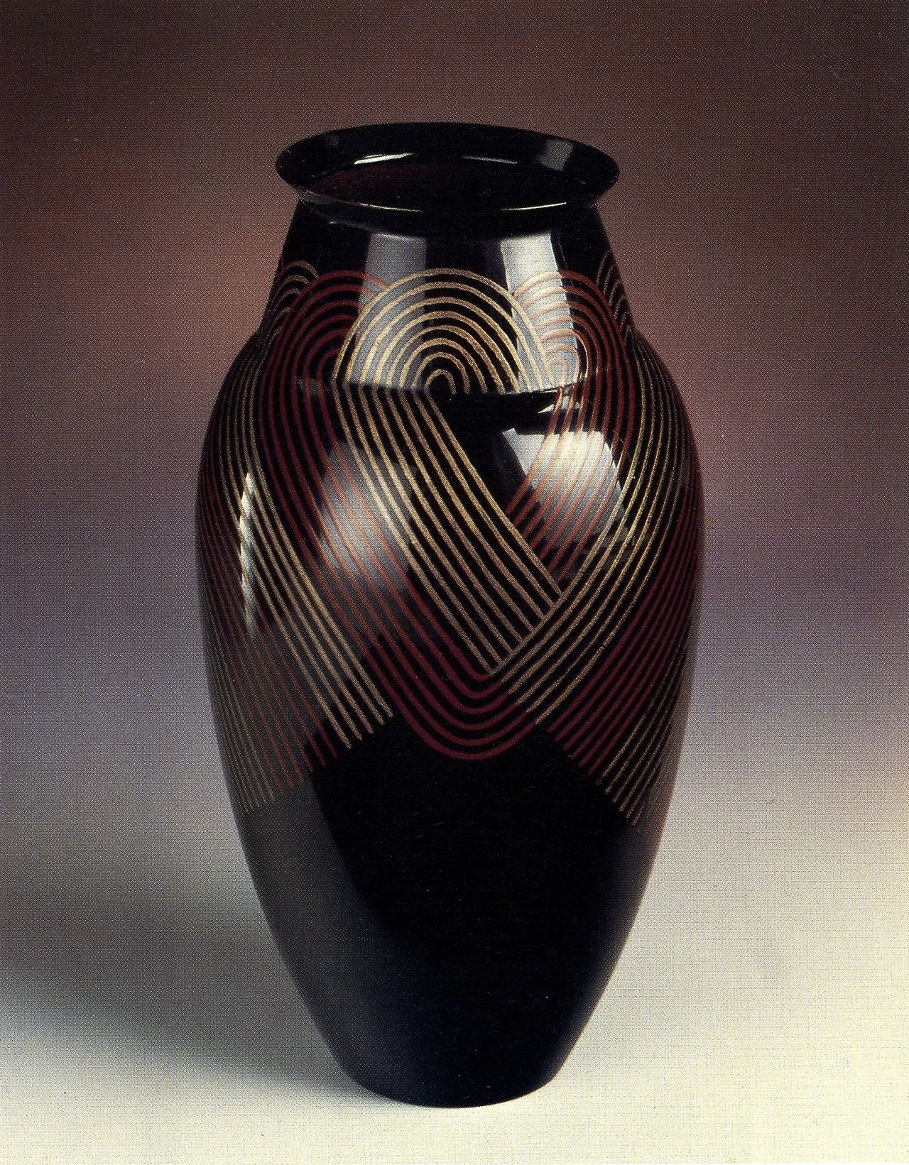 Ваза арт. Jean Dunand. Ваза арт деко Неман. Вазы «dinanderie» Дюнан. Jean Dunand Vase.