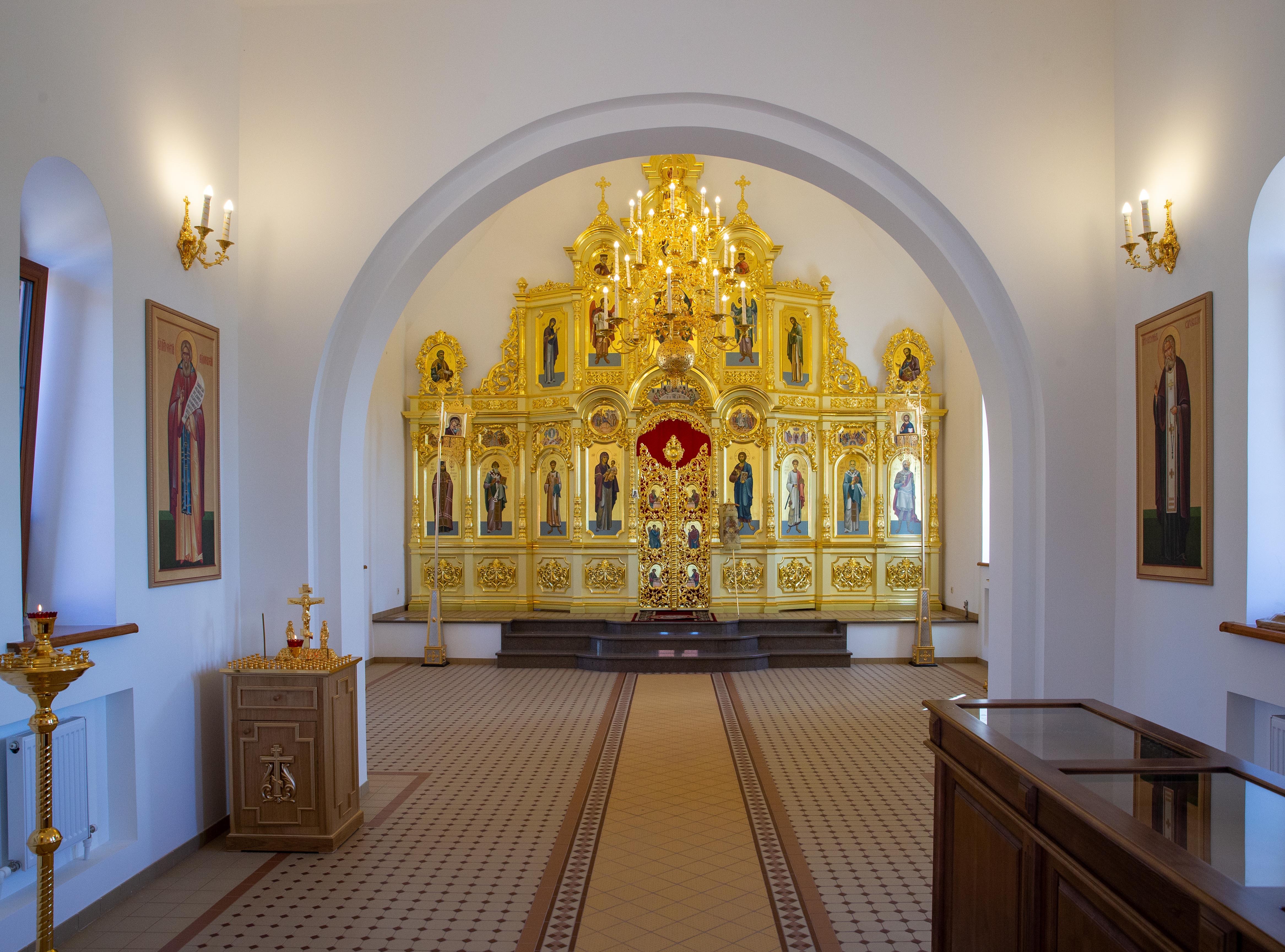Храм Николая Чудотворца Вологда иконостас
