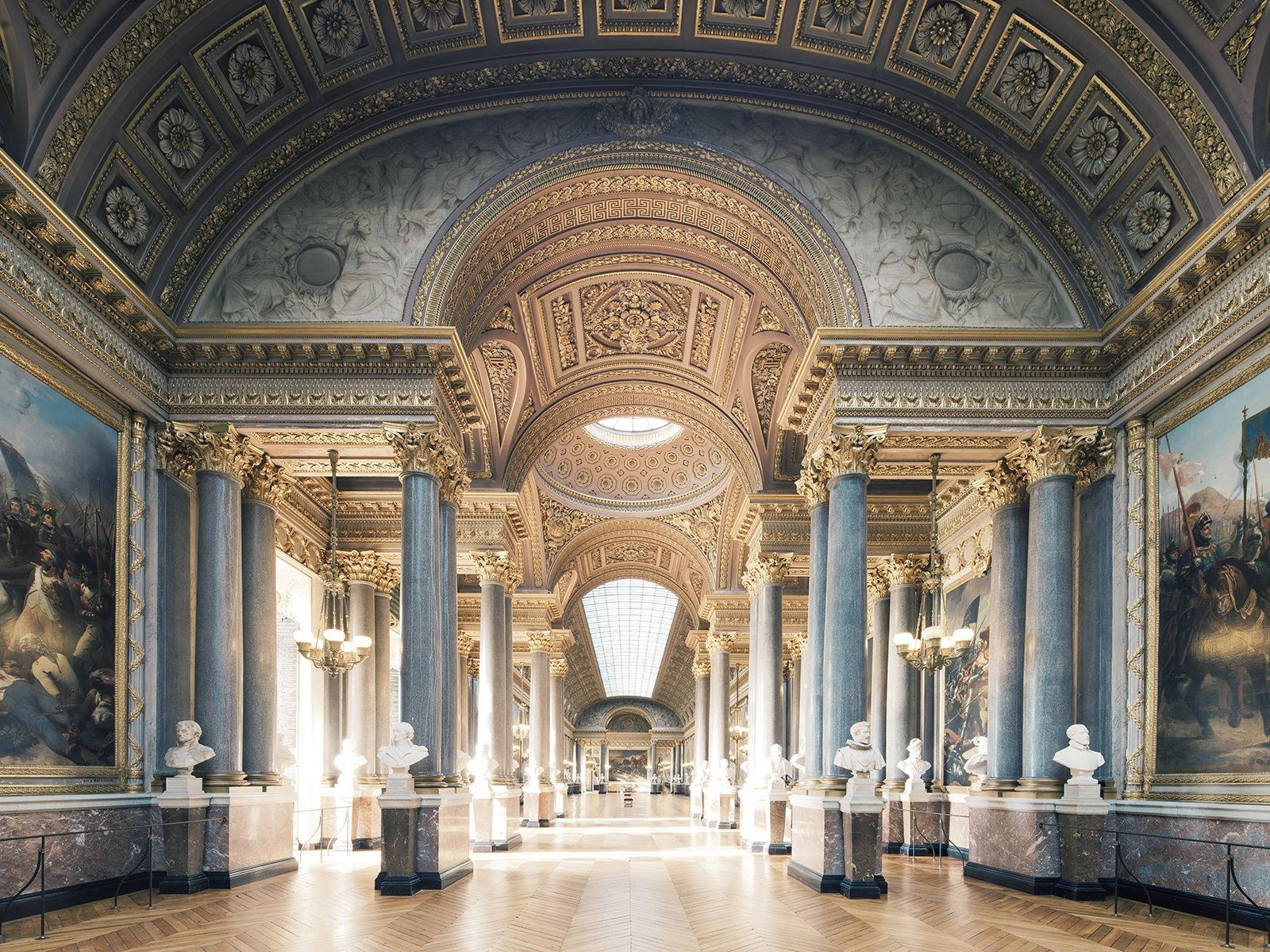 Мир классицизм. Классицизм архитектура Версальский дворец. Версальский дворец Ампир.