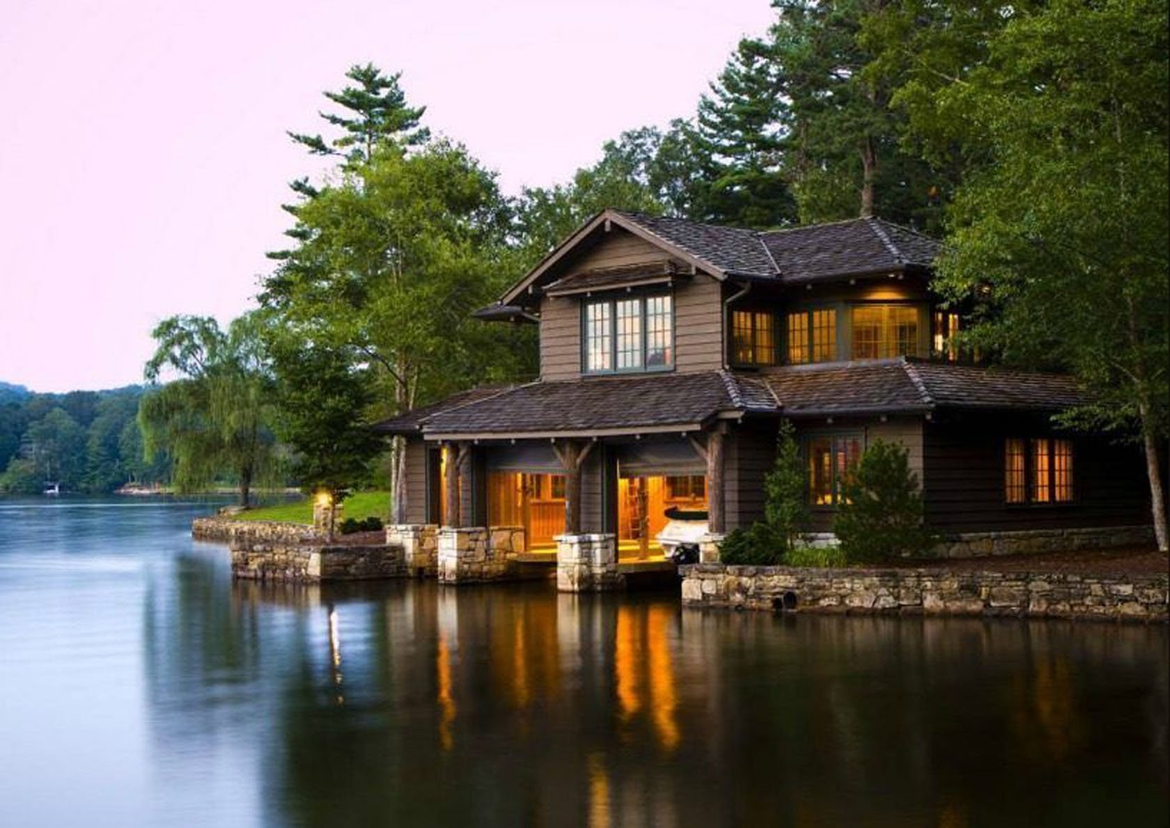 Дома на озере озеро гарда дезенцано