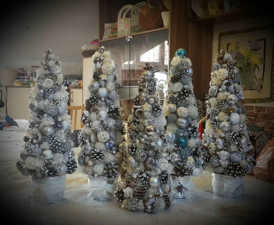 Декупаж елочных игрушек