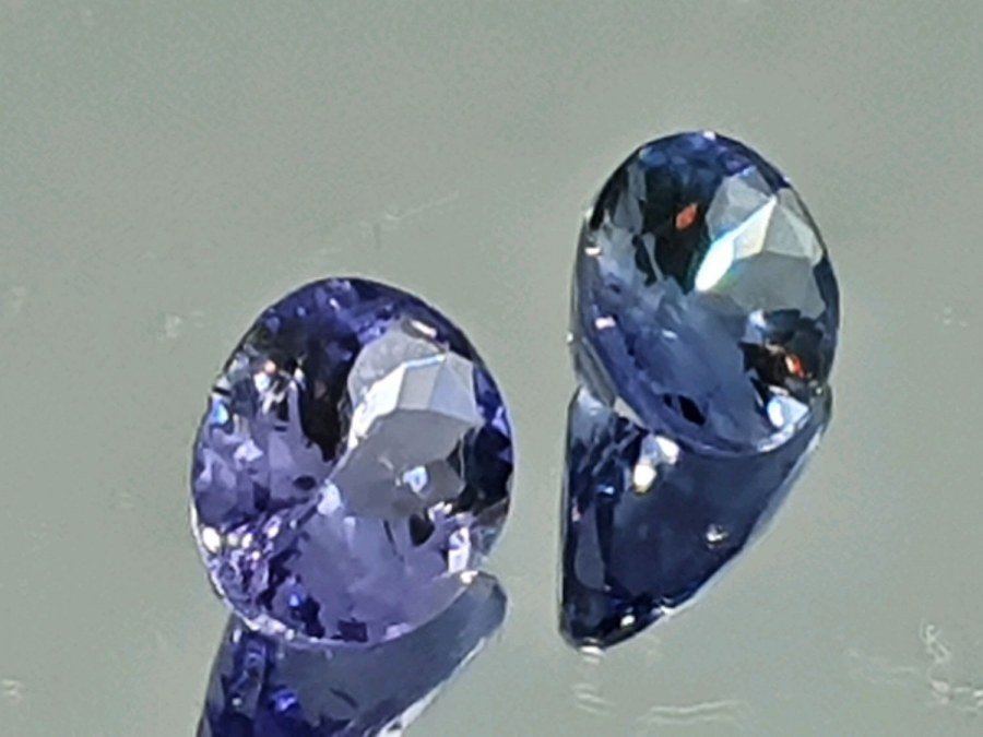 Танзанит 30 карат