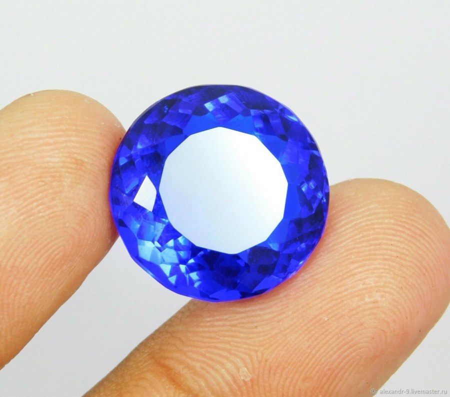 Танзанит камень