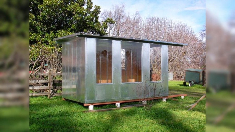 Временный домик на участке