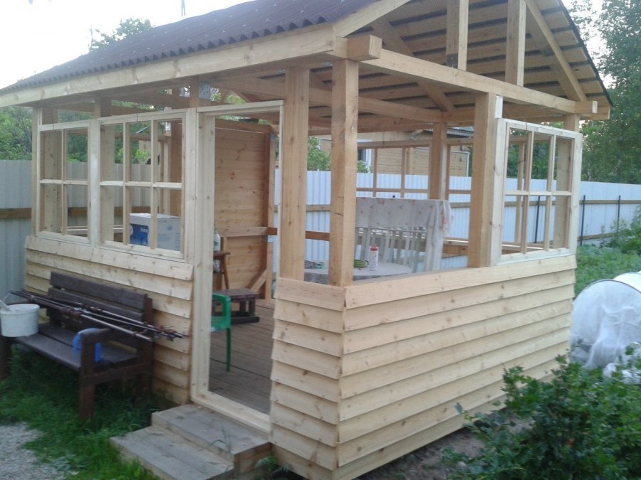 Постройка беседки на даче